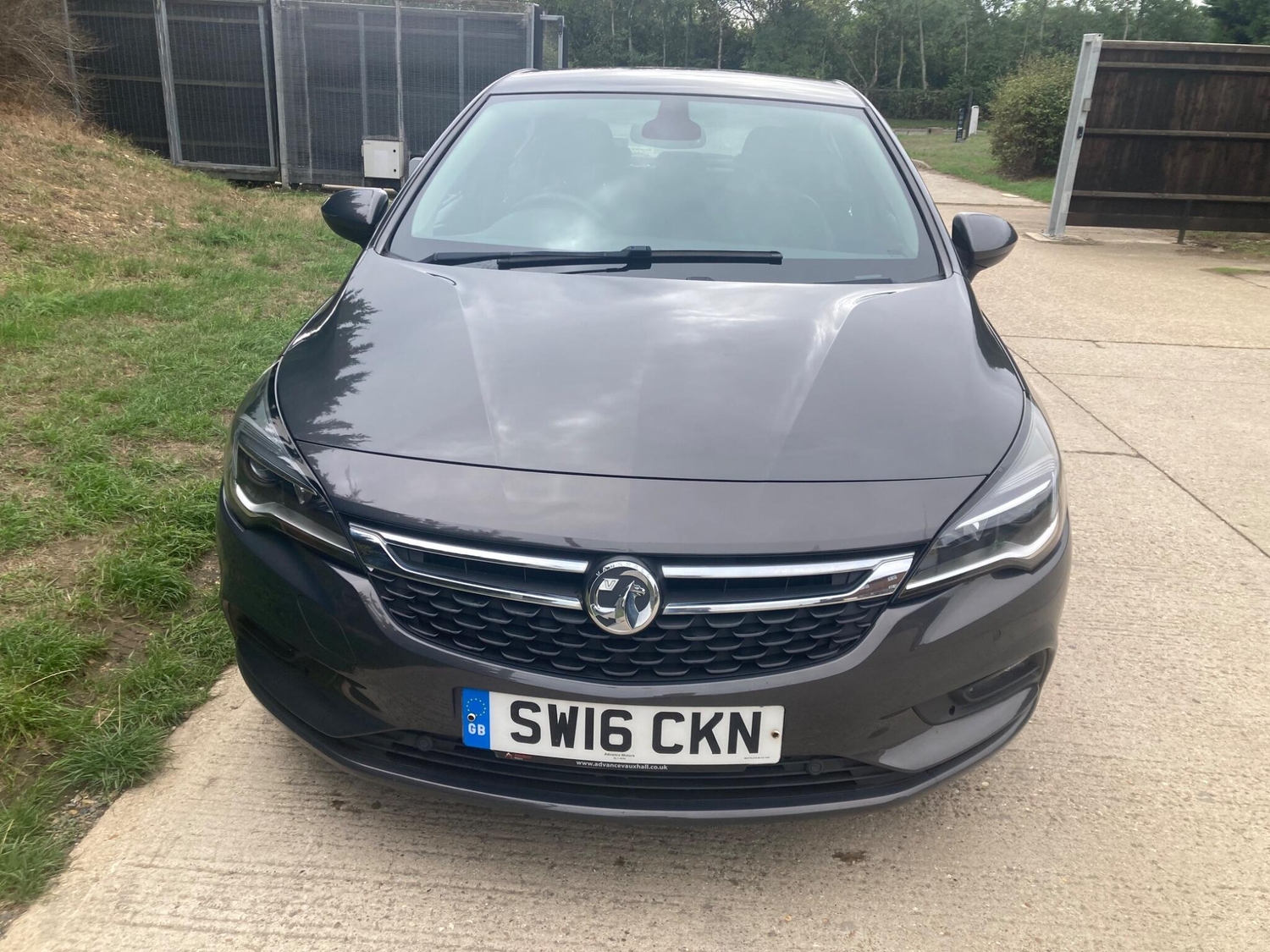 [ berth ]Vauxhall Astra