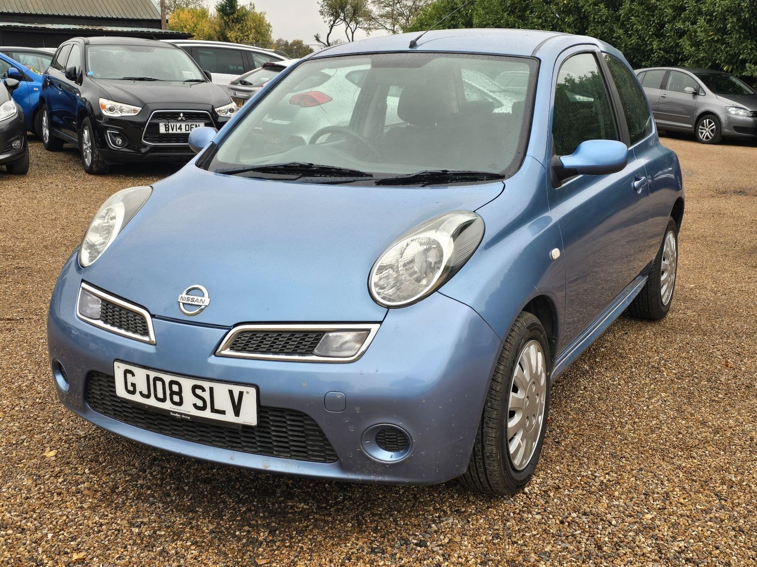 Nissan Micra Ongar