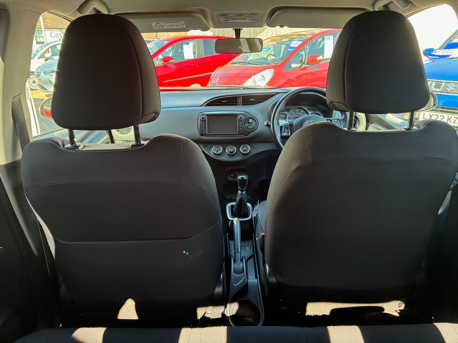 Toyota Yaris 2016 - Cars in Pevensey
