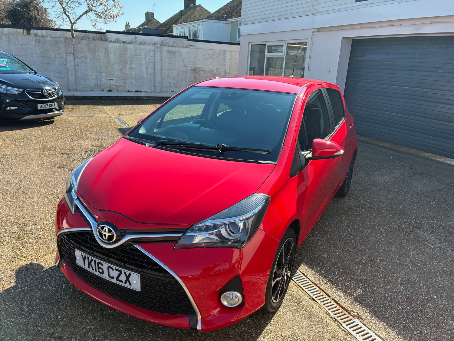 Toyota Yaris 2016 - Cars