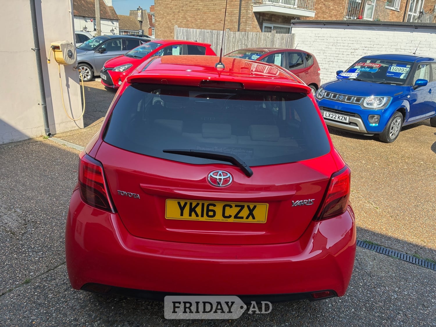 Toyota Yaris 2016 - Cars