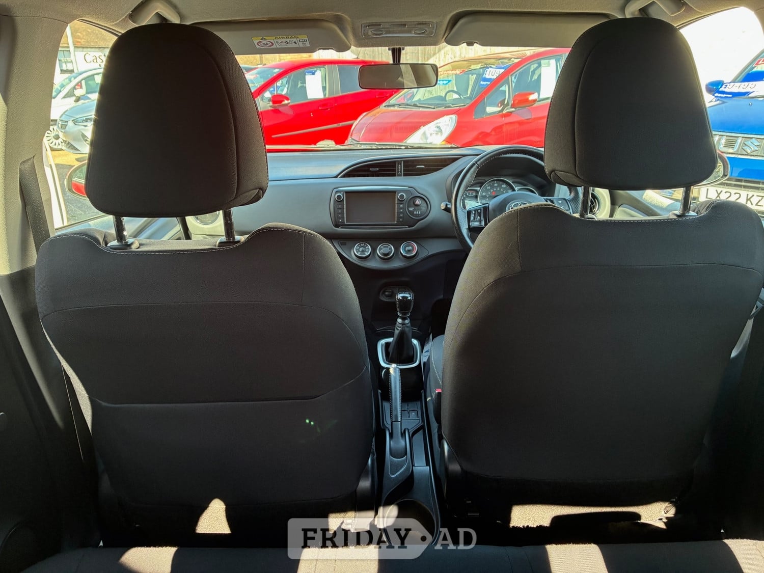 Toyota Yaris 2016 - Cars in Pevensey