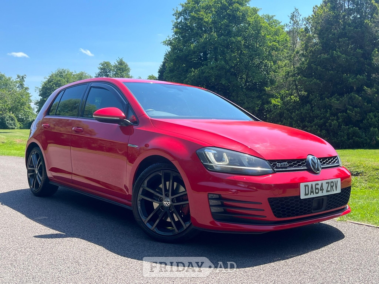 Volkswagen Golf 2015 - Cars