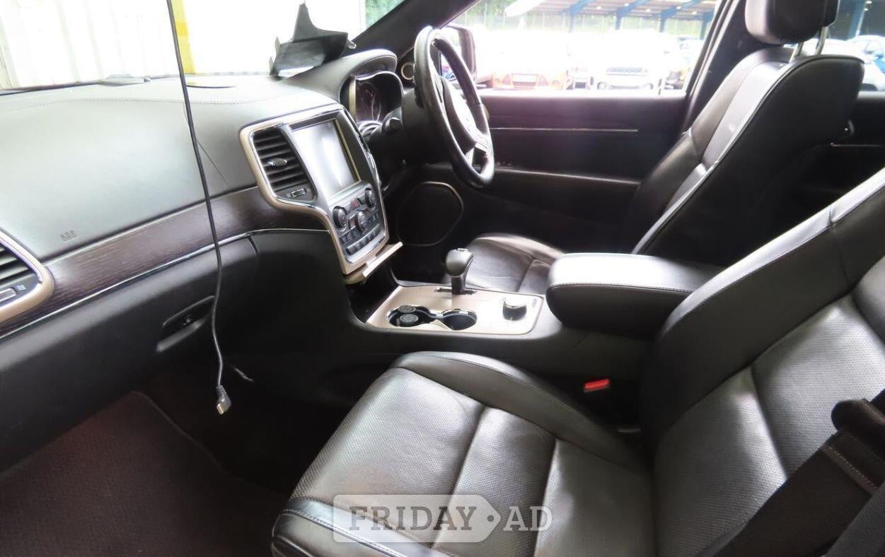 Jeep Grand Cherokee Horsham