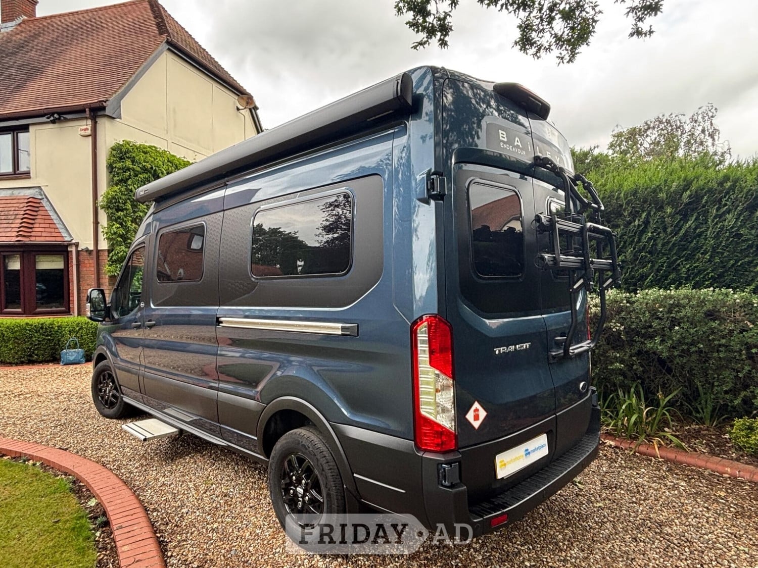 [2 berth ]Bailey Endeavour B62