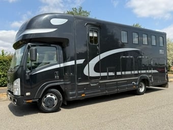 Equi-Trek Endeavour Elite Transport Pro Isuzu N75 190  Horsebox