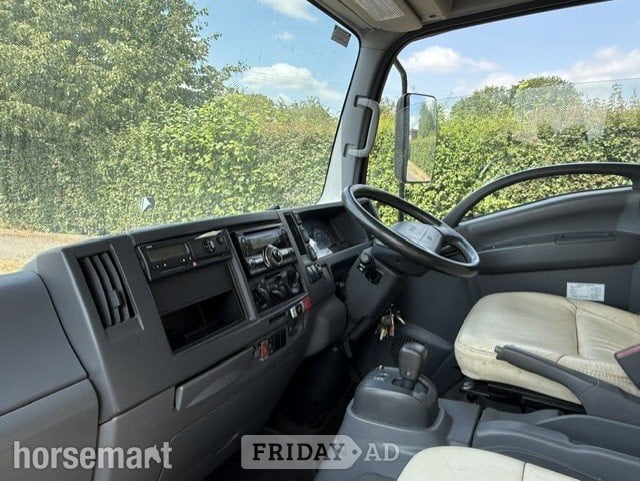 Equi-Trek Endeavour Elite Transport Pro Isuzu N75 190  Horsebox - Trailers & Horseboxes