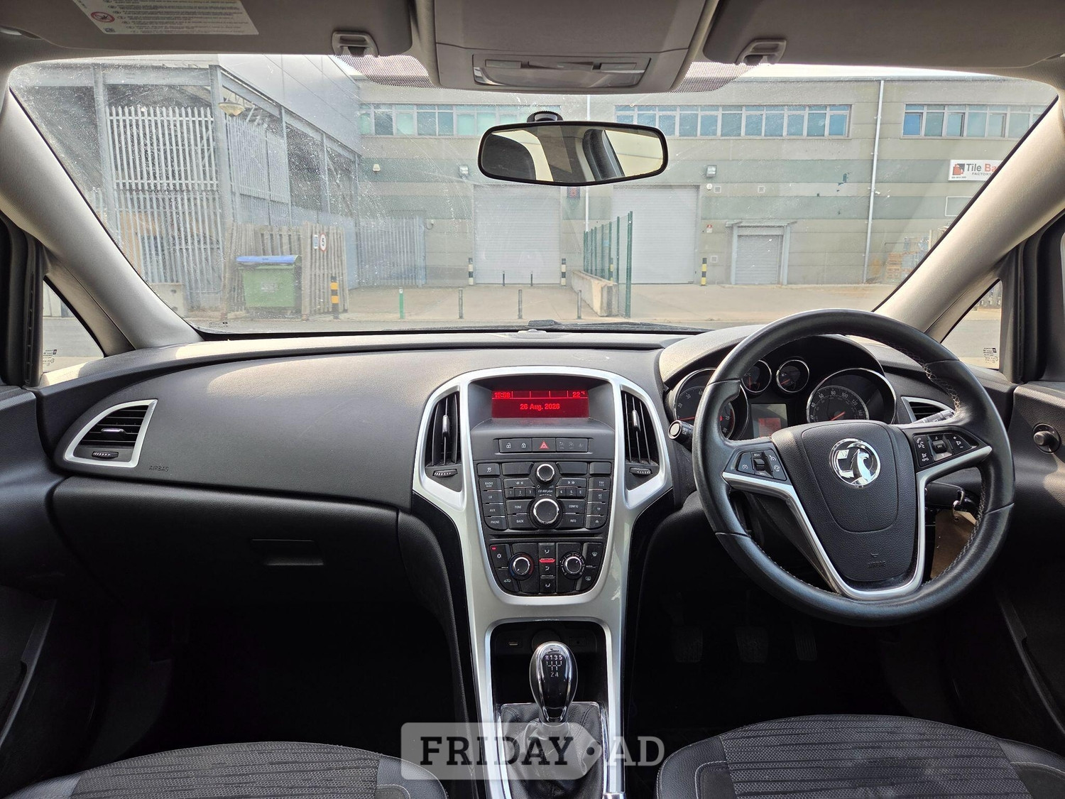 Vauxhall Astra 2016 - Cars in Slough