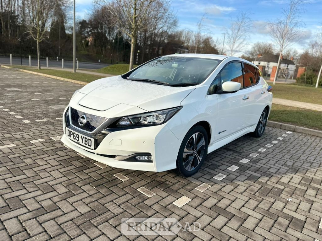 [ berth ]Nissan LEAF