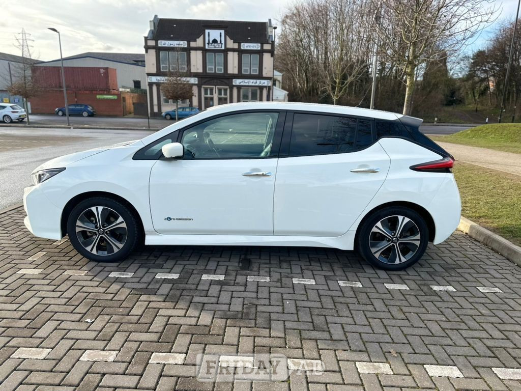 Nissan LEAF 2019 - Cars in St. Albans