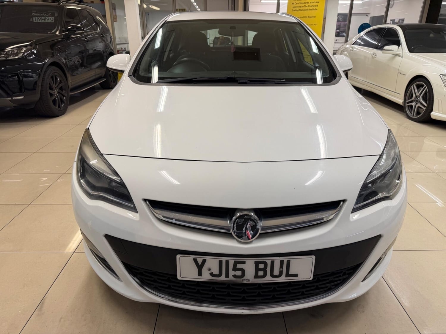 [ berth ]Vauxhall Astra
