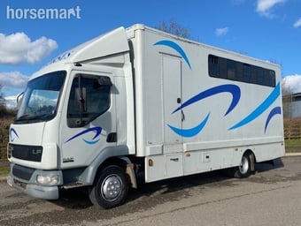 TS Harker  DAF Horsebox