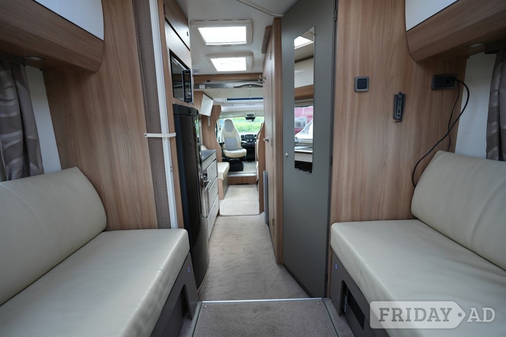 [6 berth ]Bailey Autograph 79-6