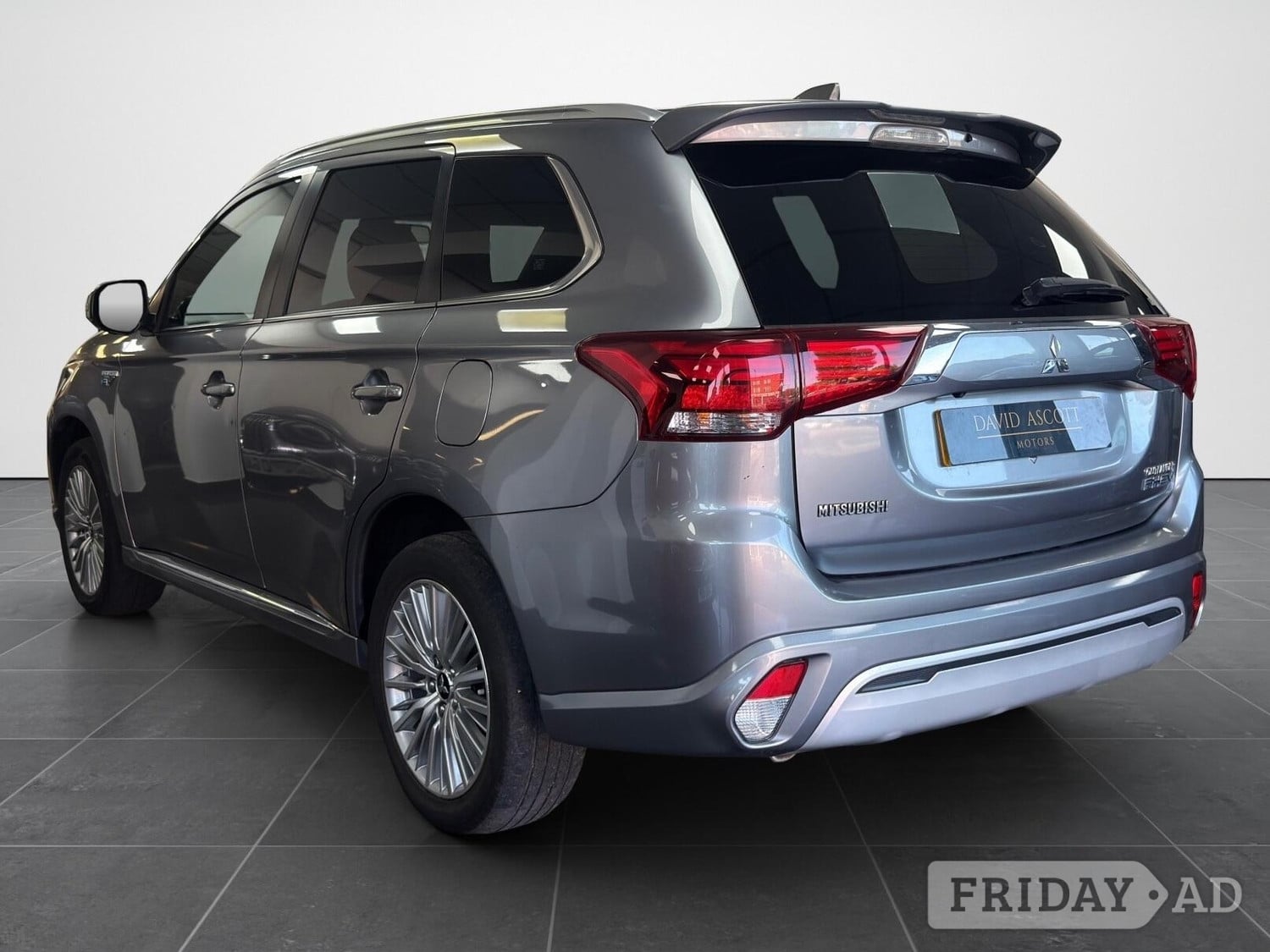 [ berth ]Mitsubishi Outlander