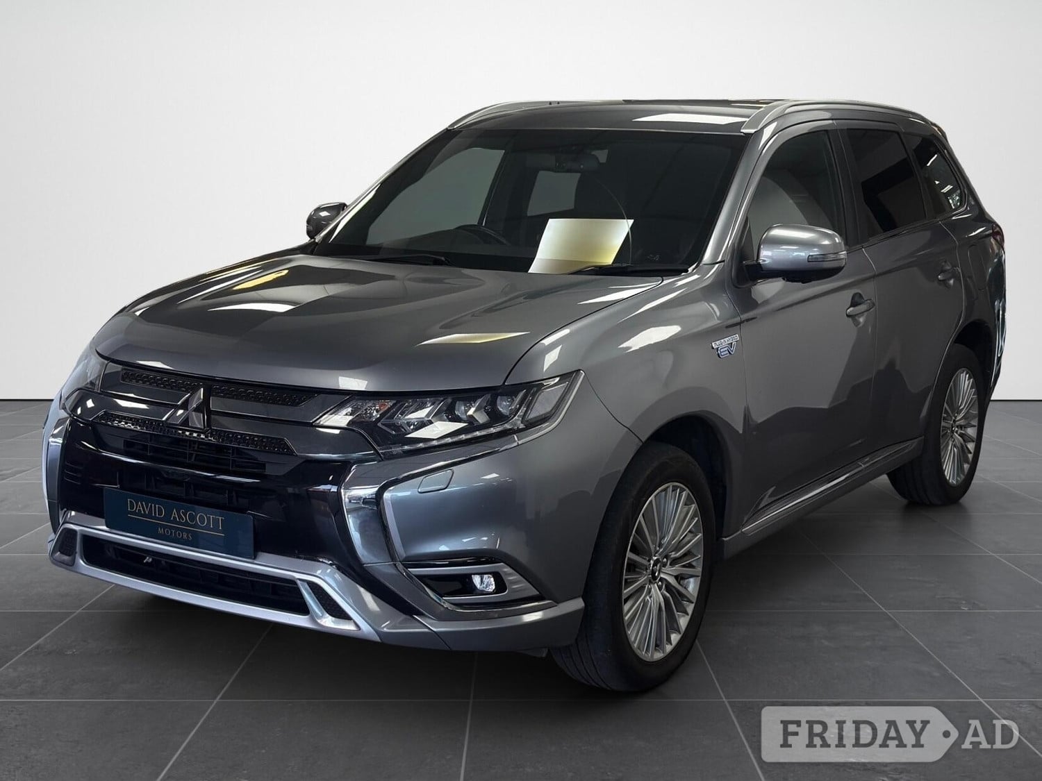 Mitsubishi Outlander 2018 - Cars in Ealing