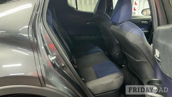 [ berth ]Toyota C-HR