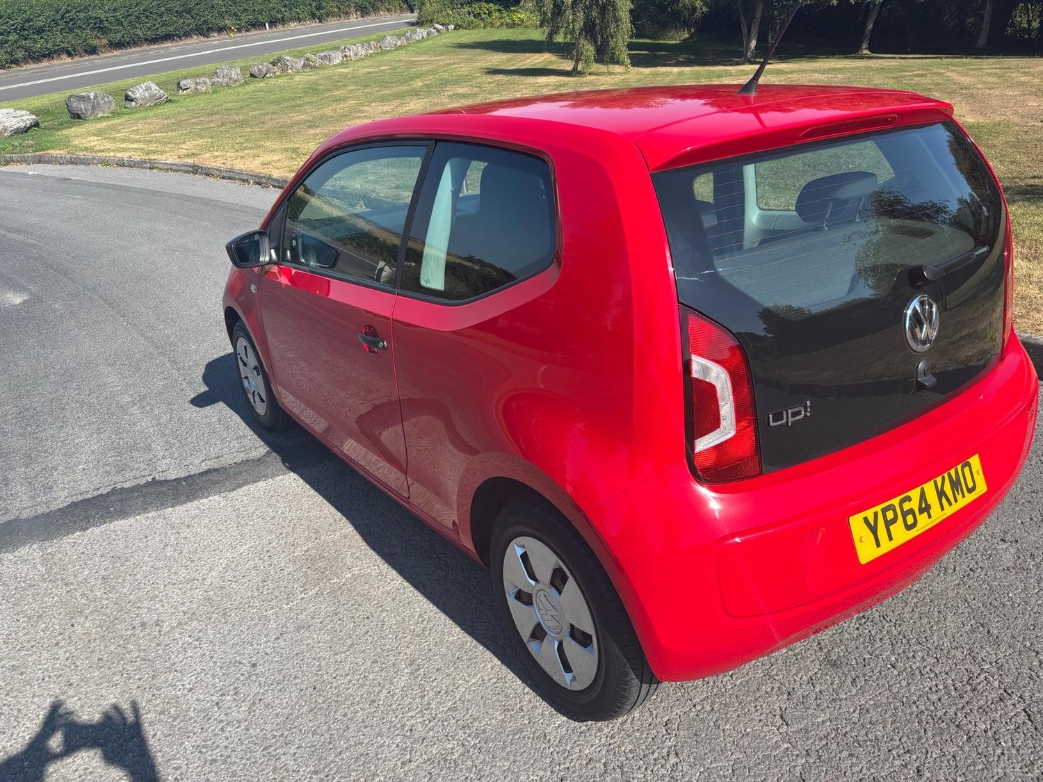 Volkswagen UP! 2014 - Cars