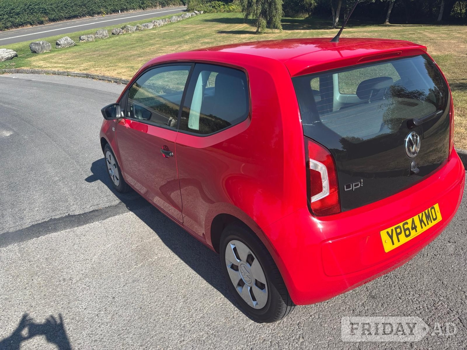 Volkswagen UP! 2014 - Cars