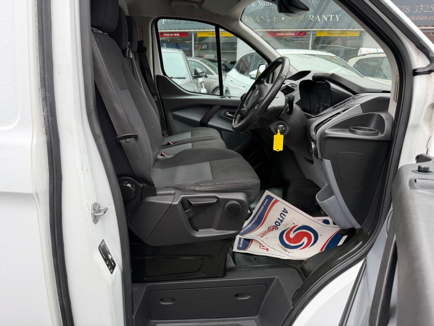 Ford Transit Custom 2016 - Vans & Commercial Vehicles in Sandhurst