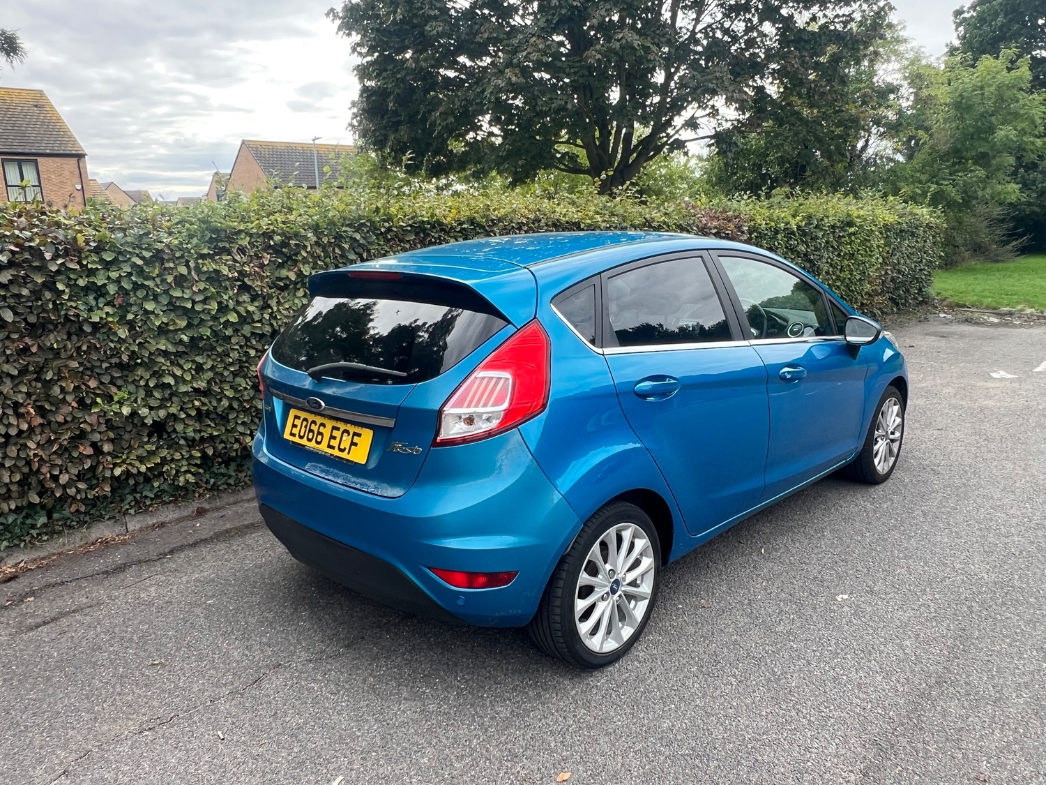 Ford Fiesta 2016 - Cars