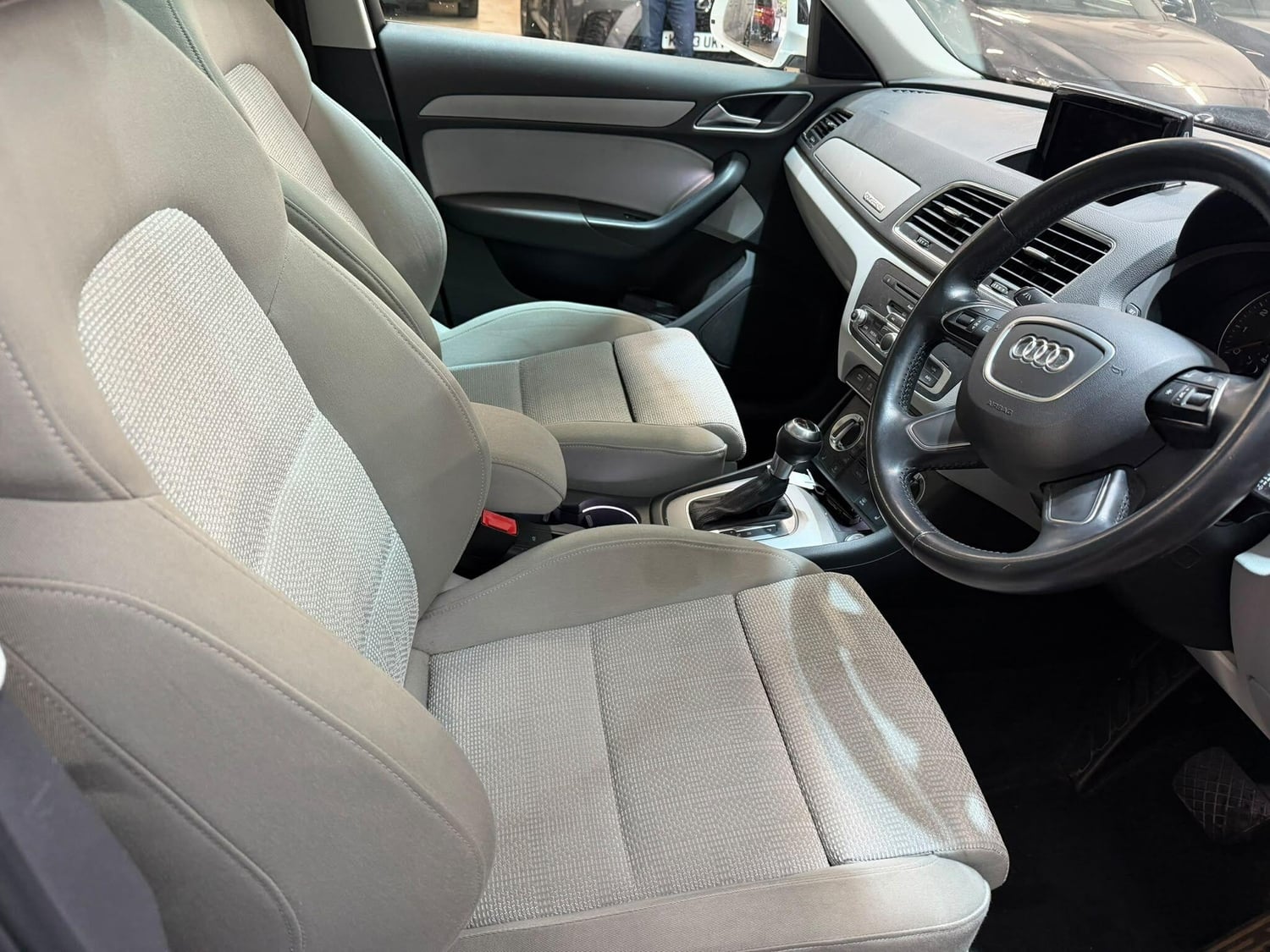Audi Q3 2014 - Cars