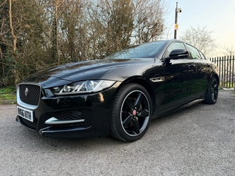 Jaguar XE 2016