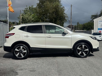 Nissan Qashqai 2015