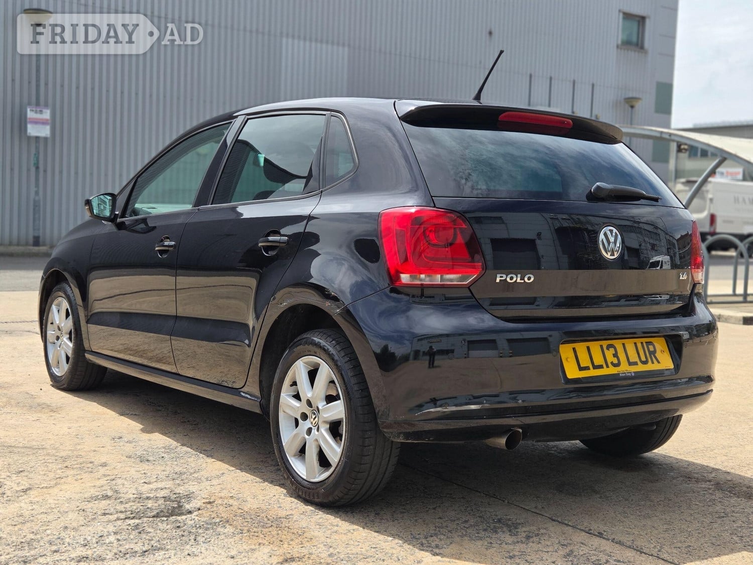[ berth ]Volkswagen Polo