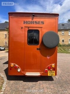 Regent  Peugeot Horsebox - Trailers & Horseboxes