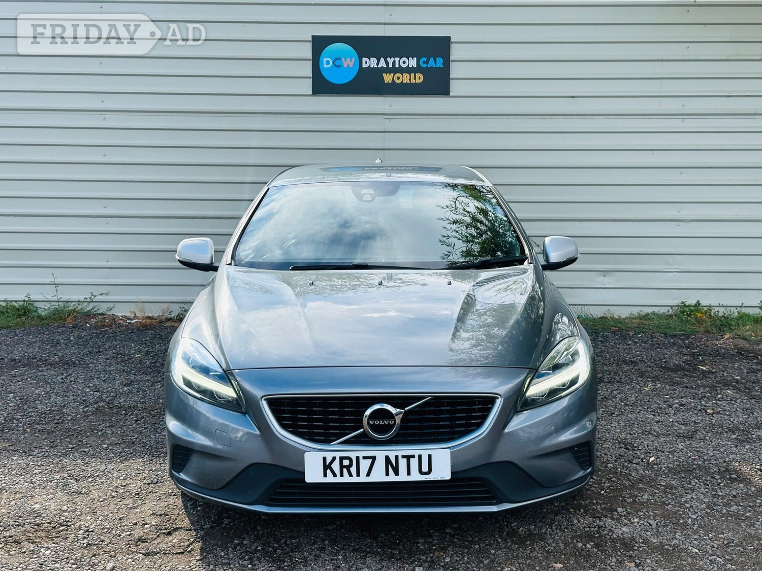 [ berth ]Volvo V40