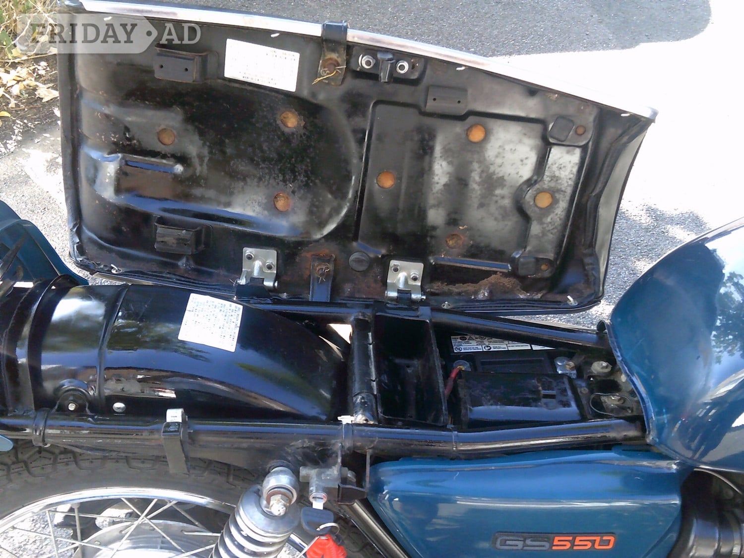 Suzuki GS 1977 - Motorbikes, Scooters & Quads