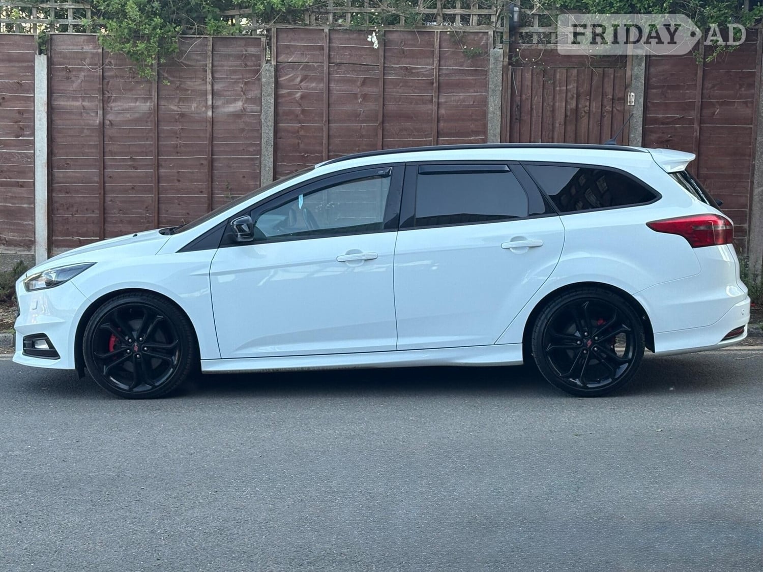 Ford Focus 2017 - Cars