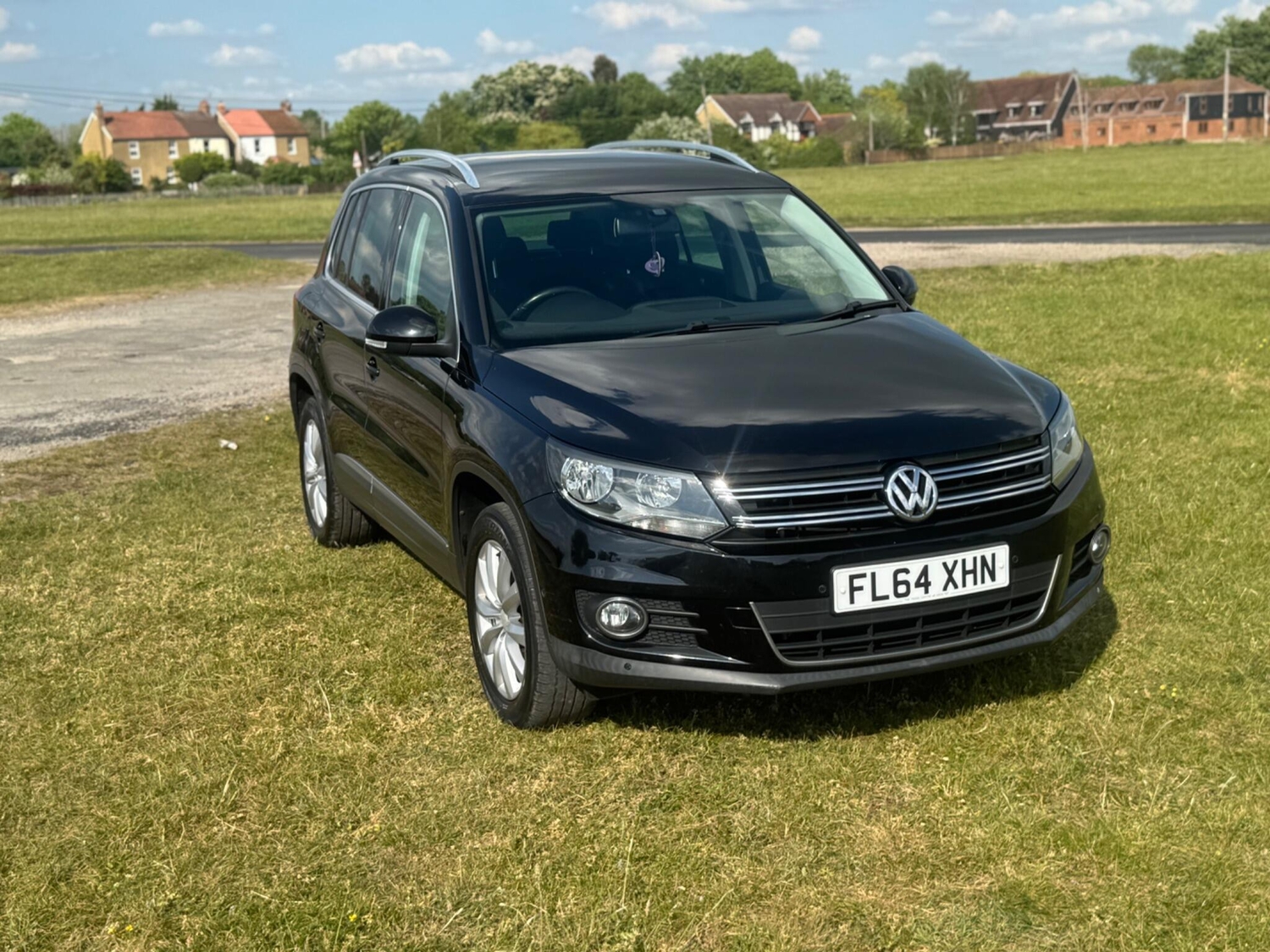 Volkswagen Tiguan 2014 - Cars