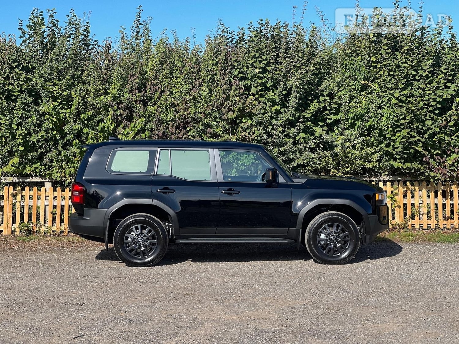 [ berth ]Toyota Land Cruiser
