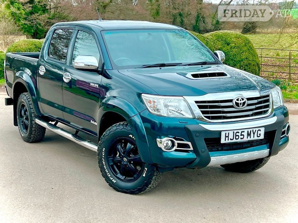 Toyota Hilux 2015 in St. Albans