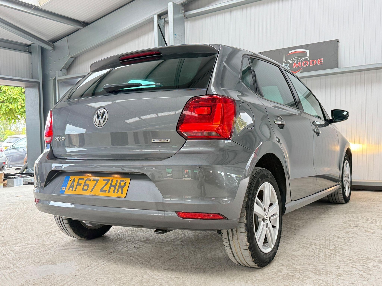 Volkswagen Polo 2017 - Cars in Hillingdon