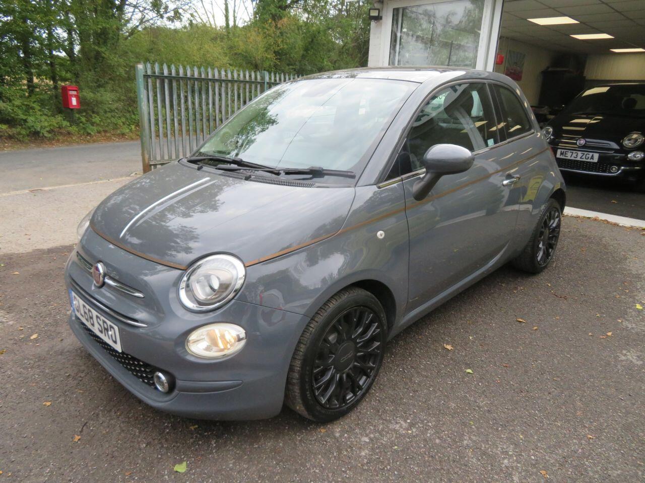 2018 Fiat 500 1.2 Collezione Fall Hatchback 3dr Petrol Manual Euro 6 (s/s) (69 bhp) 16" DIAMOND-CUT ALLOY + CHROME PACK - Cars in Horsham