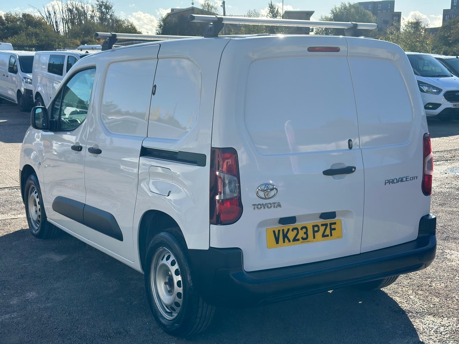 Toyota ProAce 2023 - Vans & Commercial Vehicles