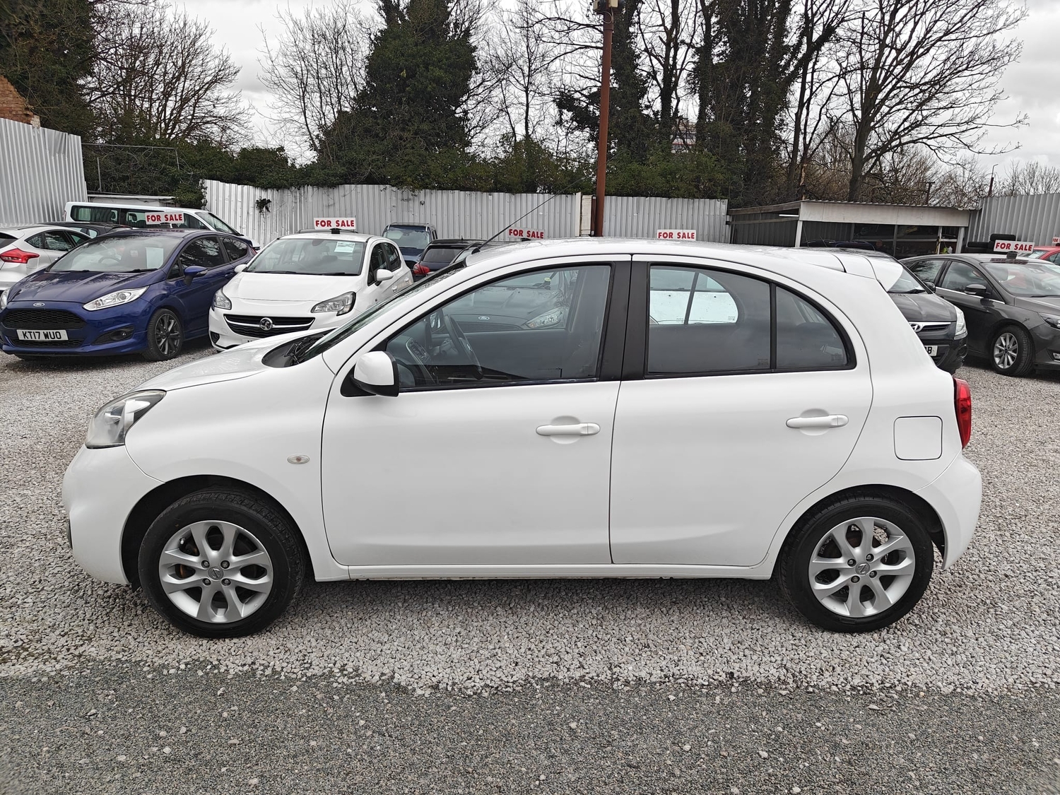 Nissan Micra 2015 - Cars