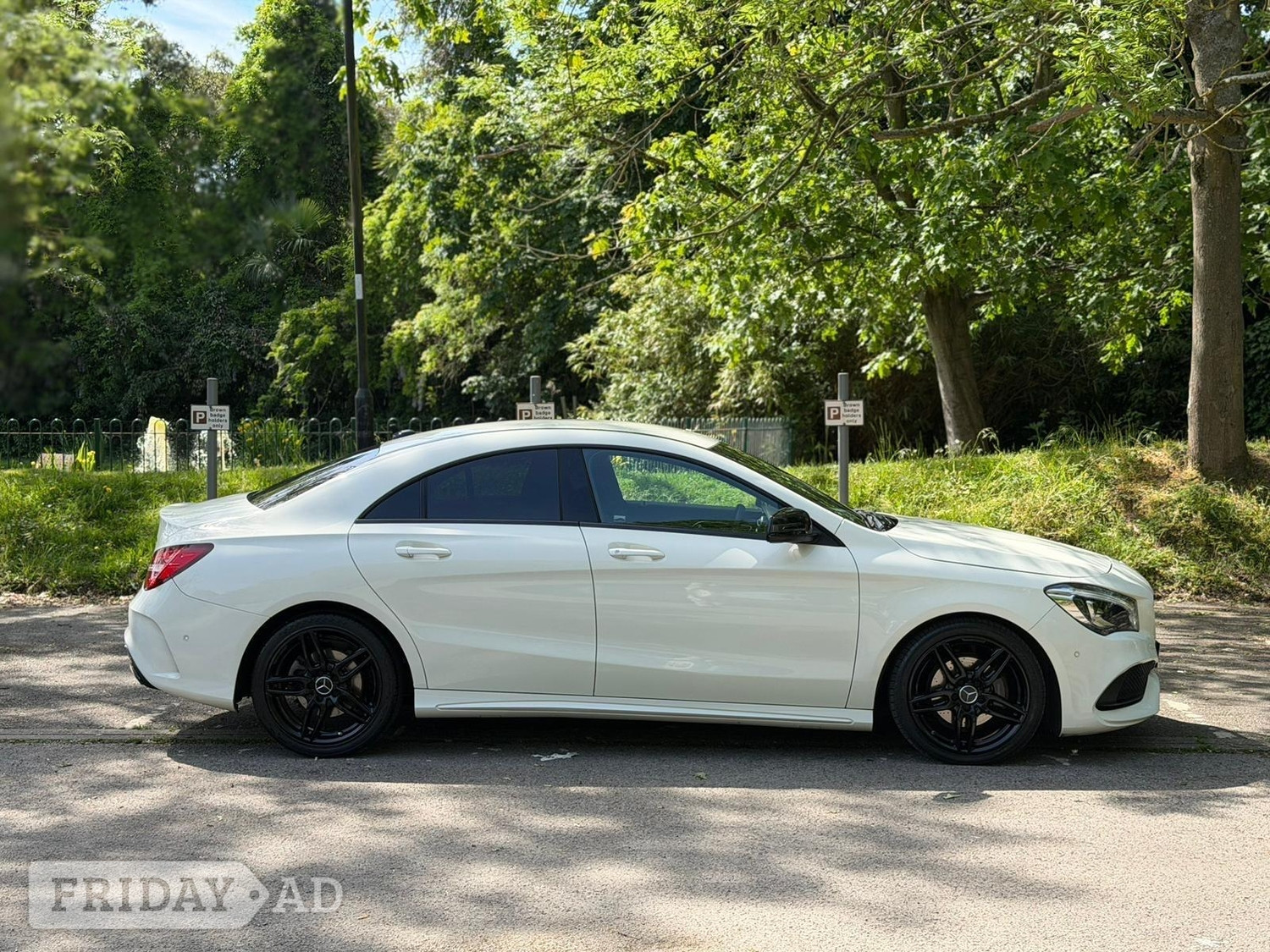 [ berth ]Mercedes-Benz CLA Class