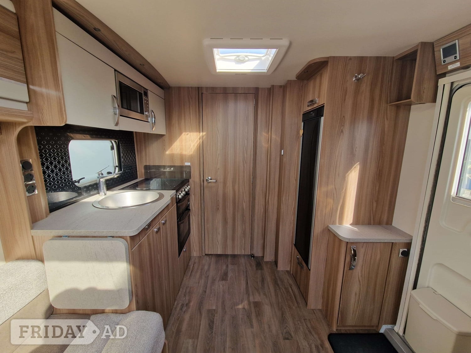 Swift Challenger X 850 Highbridge