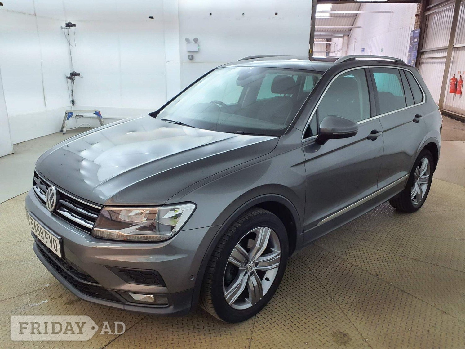 Volkswagen Tiguan 2019 - Cars