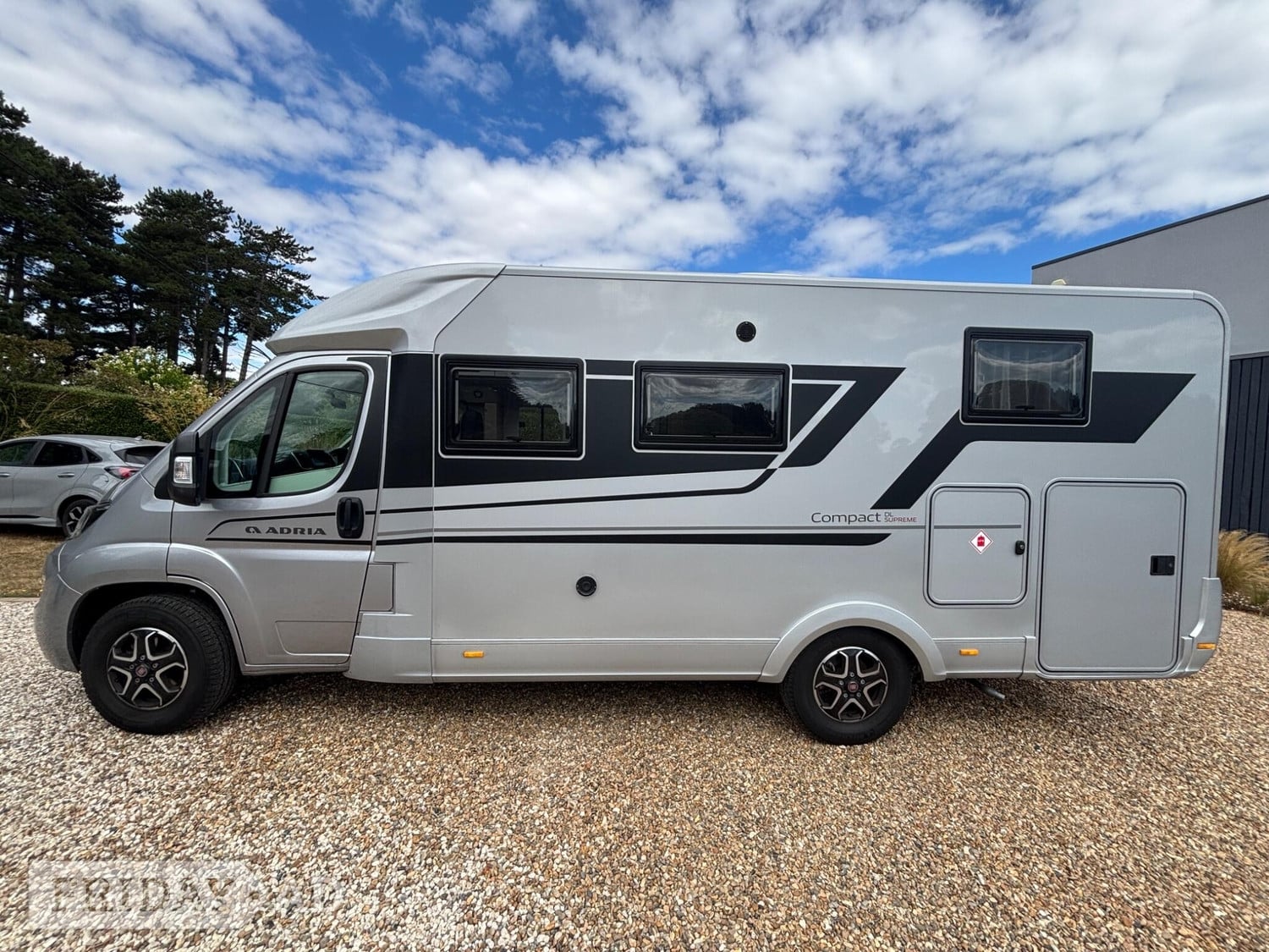 Adria Compact Supreme DL 2023 for sale - Motorhomes & Caravans