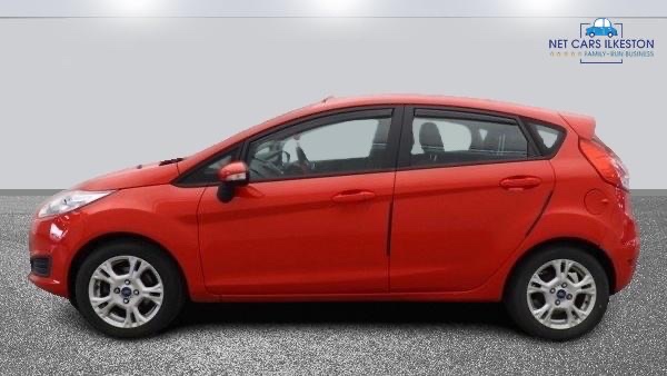 Ford Fiesta 2015 - Cars