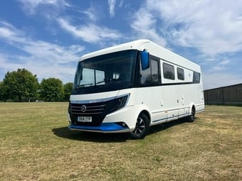 Niesmann + Bischoff ClouLiner Clou Liner 2018 for sale