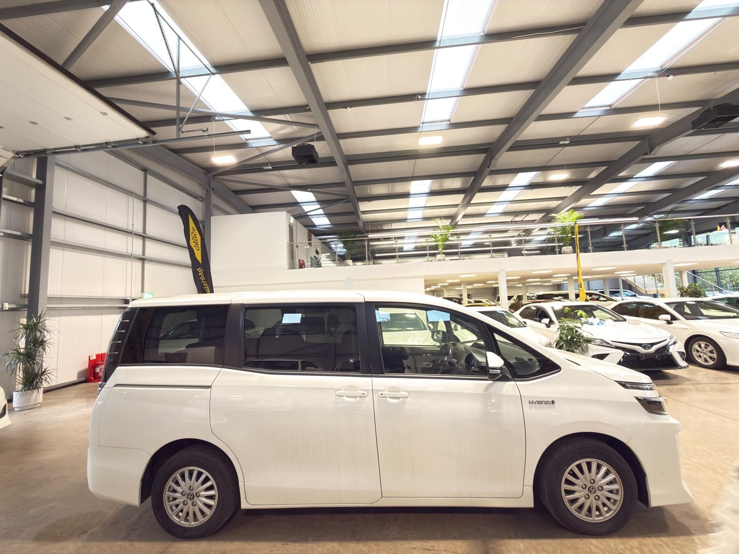 Toyota Voxy Reading