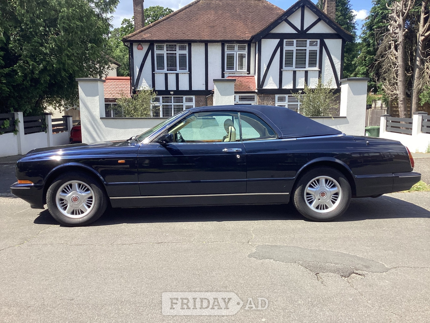 Bentley Azure 1997 - Cars in Harrow