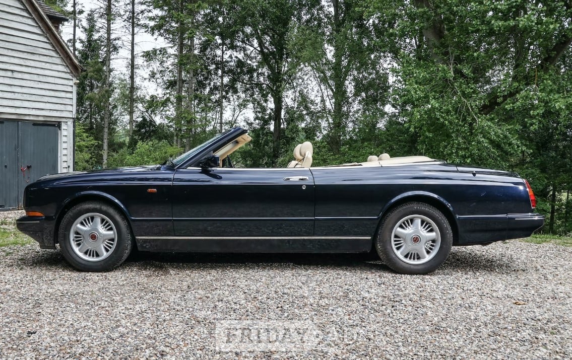 Bentley Azure 1997 in Harrow