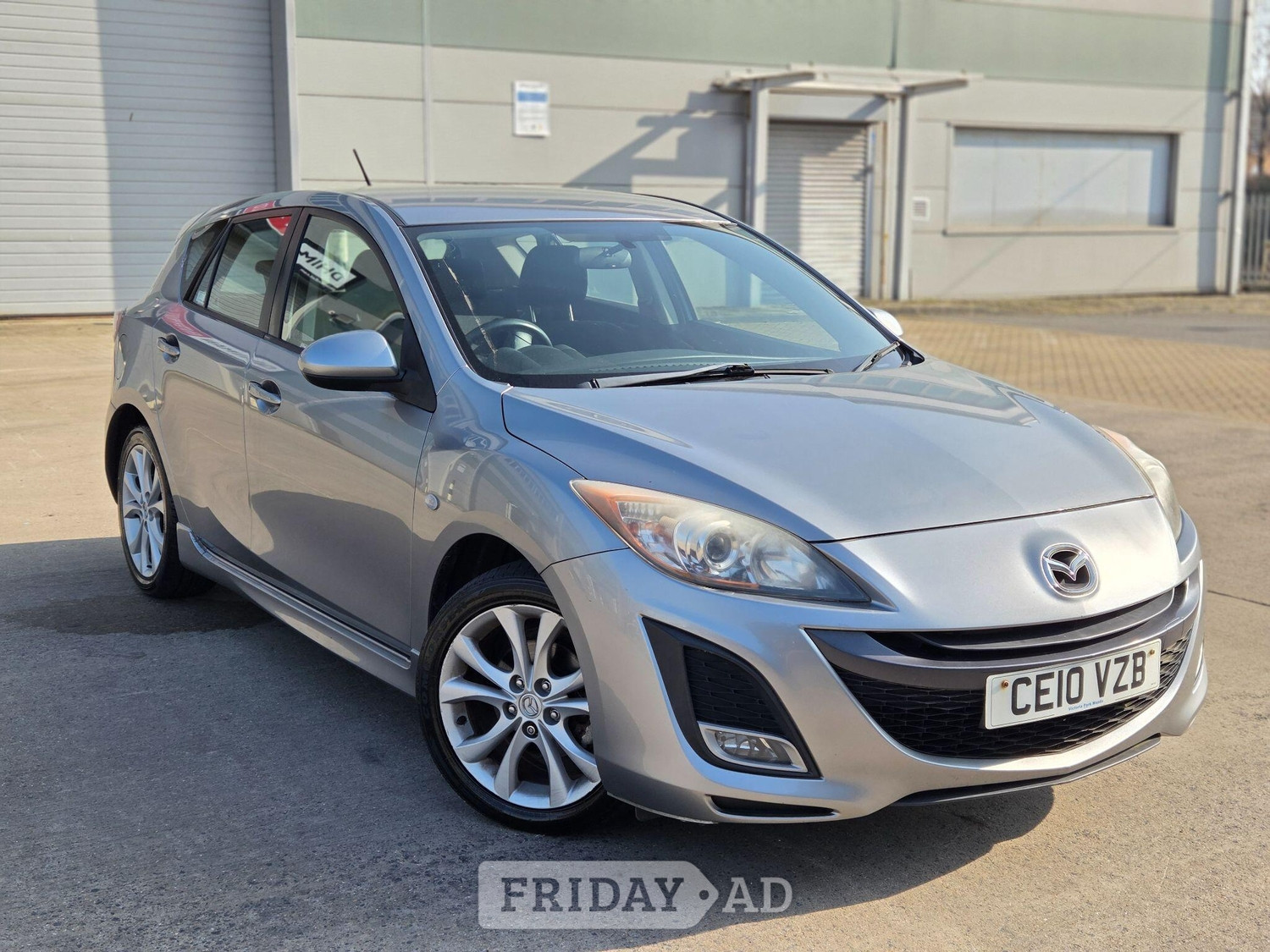 Mazda 3 2010 in Slough