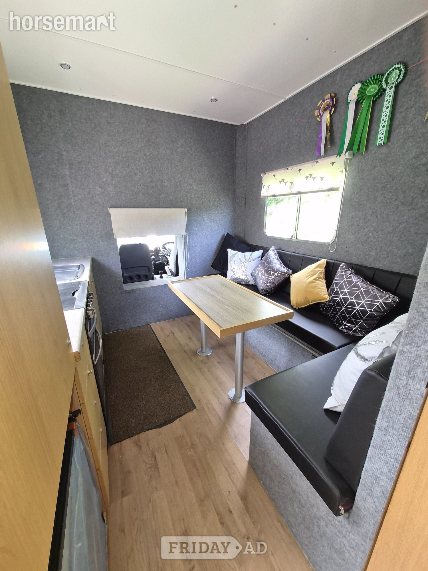 Cheshire Horseboxes  Iveco Horsebox - Trailers & Horseboxes